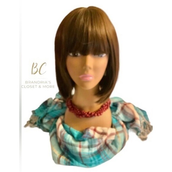 Synthetic Bob Wig - Picture 2 of 6